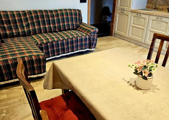 Du Centre אאוסטה